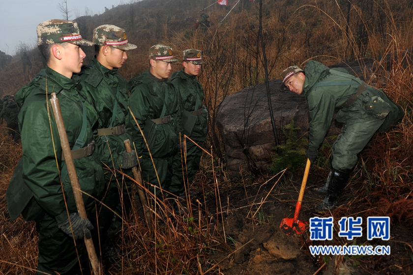 【網絡媒體走轉改】深山住一週 千名武警將種下70萬株樹苗