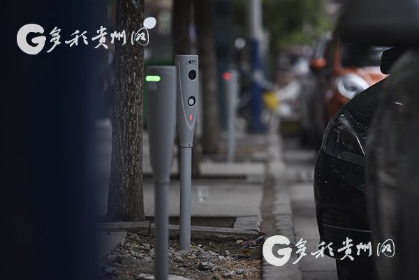 （市州）貴陽世紀城部分路段安裝智慧停車收費系統 將於18日正式啟用