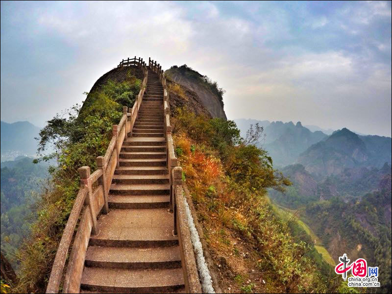 湖南崀山：蜿蜒的無盡天梯像是通往秘境