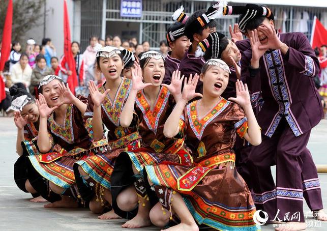 【焦點圖】【園區建設】【八桂大地、八桂大地-柳州】廣西三江：民族體育進校園