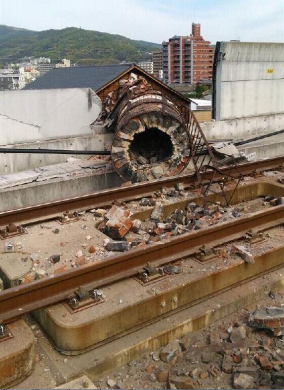 因日本熊本地震脫軌新幹線將進行撤除作業