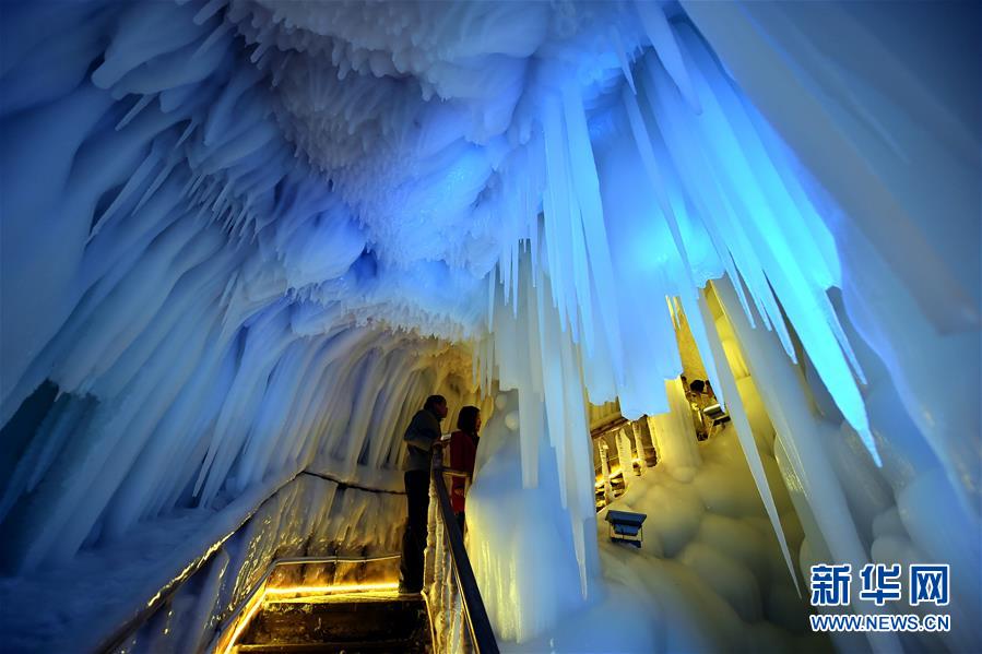 萬年冰洞宛如地下“水晶宮”：四壁皆冰常年不化（高清組圖）