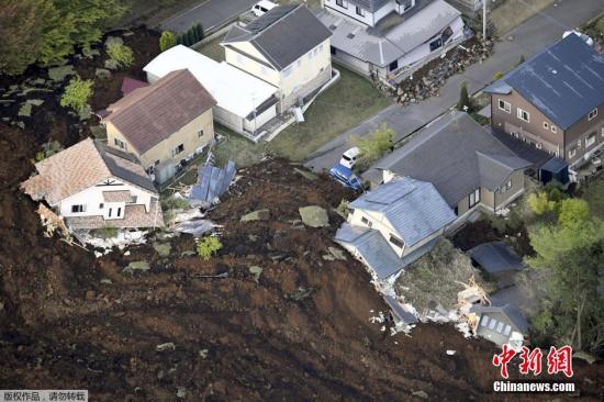 日本熊本縣南阿蘇村搜救活動因大雨被迫暫停