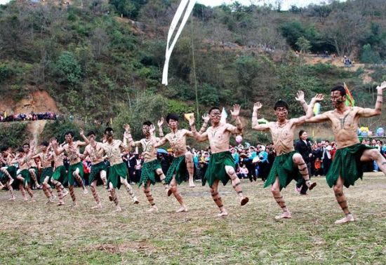 山中天峨 不一樣的冬日芬芳