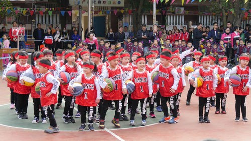 〔教育培訓〕廣西教育廳幼兒園：家長與孩子共享“趣味童年”