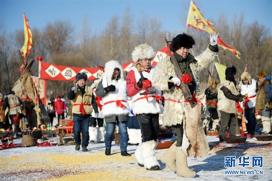 哈爾濱冰雪大世界採冰節啟幕