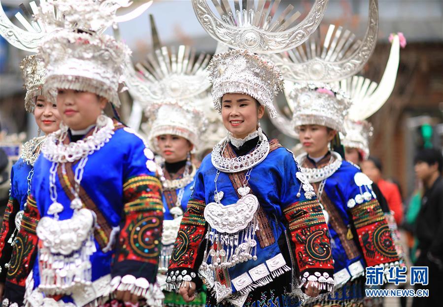 貴州丹寨：祭尤節上的多彩苗族盛裝