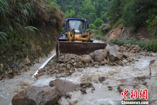 福建全力搶通泰寧災毀路段 國省幹線基本暢通