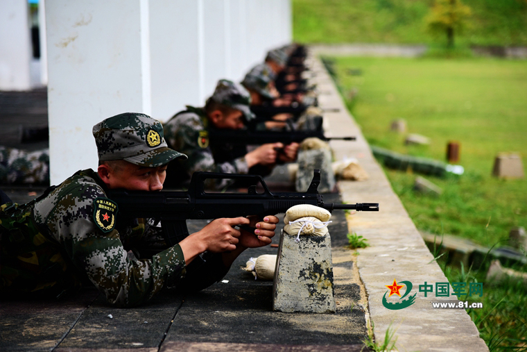 畢業聯考來襲，國防科大“準軍官”這樣迎戰……