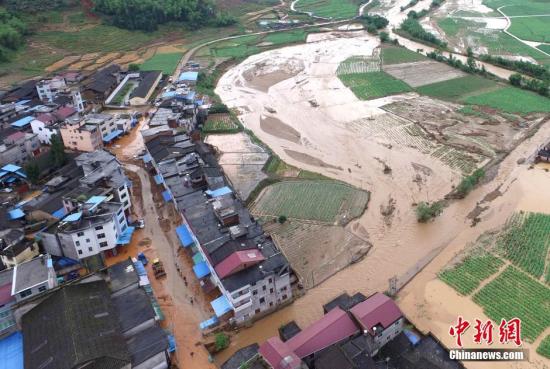 泰寧泥石流：發現35具遺體 聯繫到5人尚有1人失聯