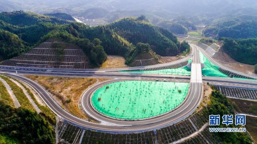 【高清圖1】【地市 廈門】【滾動新聞】廈沙高速三明沙縣至泉州德化路段今日通車