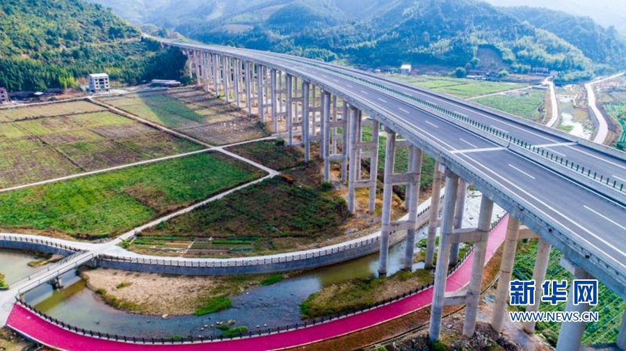 【高清圖1】【地市 廈門】【滾動新聞】廈沙高速三明沙縣至泉州德化路段今日通車