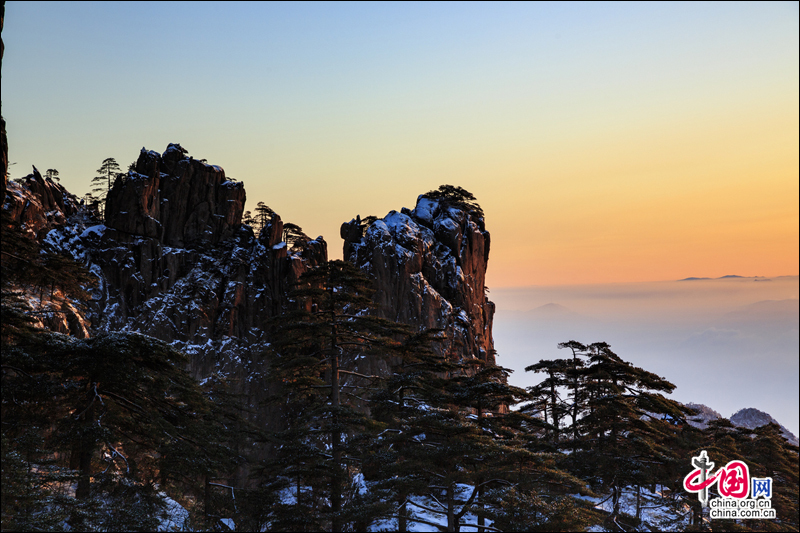 雪霽黃山：彌天雲母帳 匝地水晶櫳