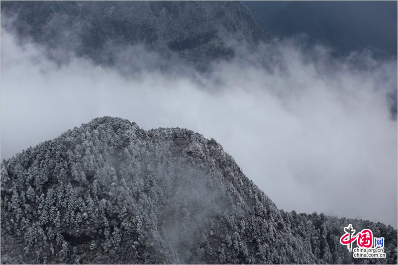 雪域盛景迎賓客 峨眉山冰雪溫泉節大幕拉開