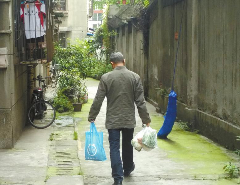 成都“高考小區”1年租金數萬 6成住戶陪考(圖)