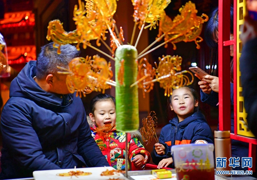 【輪播圖】河南濮陽：濮水小鎮夜景分外迷人