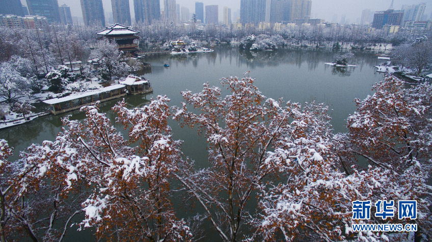 航拍合肥：雪中畫