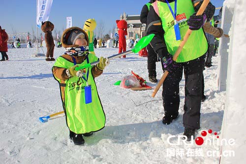 原創已過【龍遊天下】呼蘭河口濕地公園歡樂冰雪世界開展堆雪人大賽