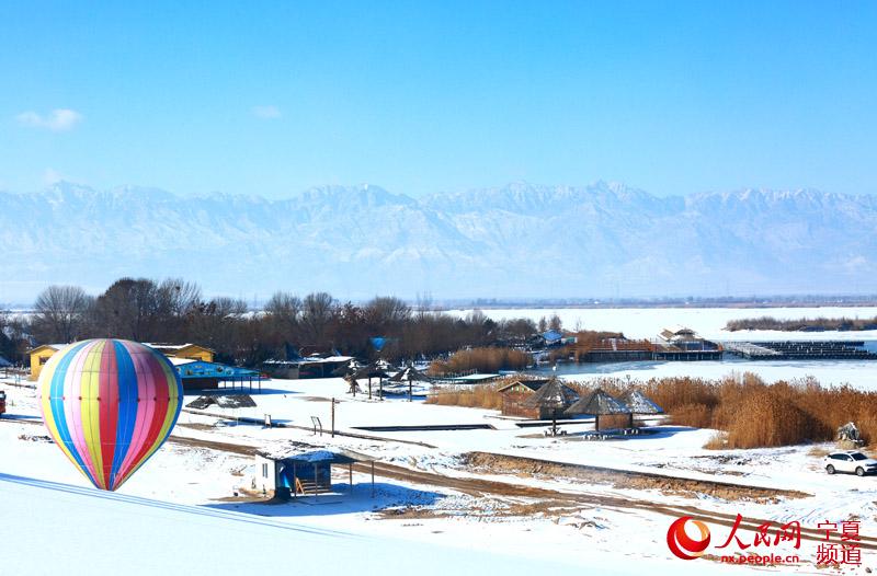 冬韻沙湖雪景美