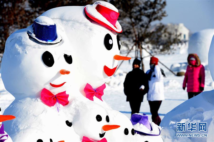 2018個雪人亮相哈爾濱