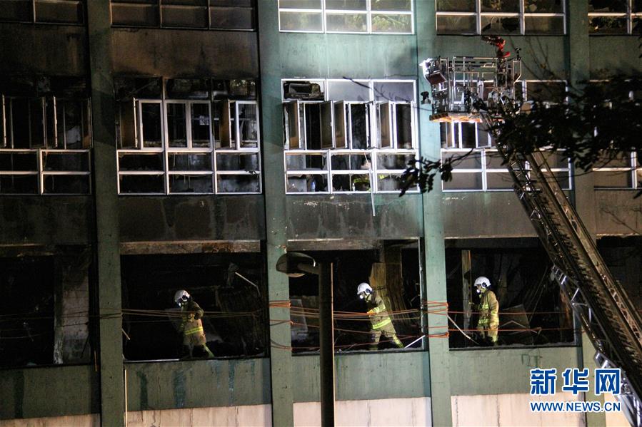 香港工業大廈火災已受控制