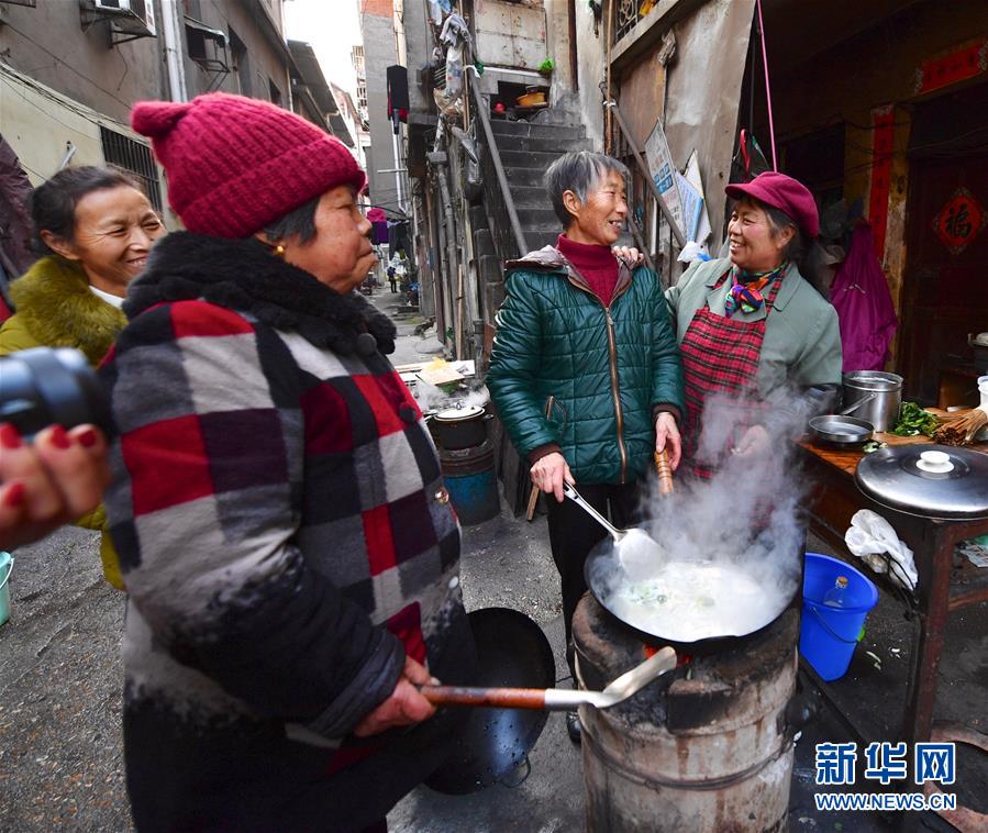 寒冬裏的“生命廚房”