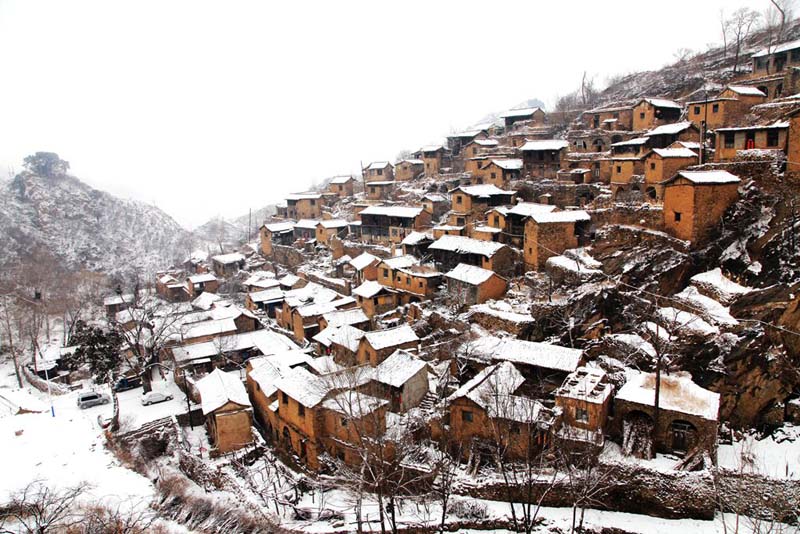 山西盂縣：雪後銀裝素裹美景如詩如畫