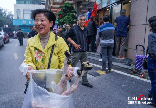 （已過審）【金融投資】【八桂大地、八桂大地-百色】西林扶貧羊走進南寧  愛心訂購助脫貧