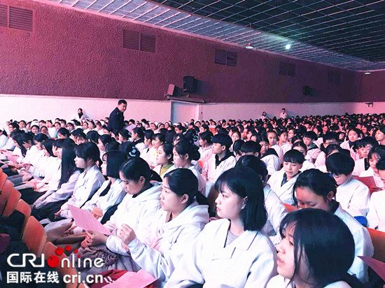 已過審【區縣聯動】【巴南】巴南民警進校園 宣傳服務學校29條措施【區縣聯動】巴南民警在校園宣傳服務學校29條措施