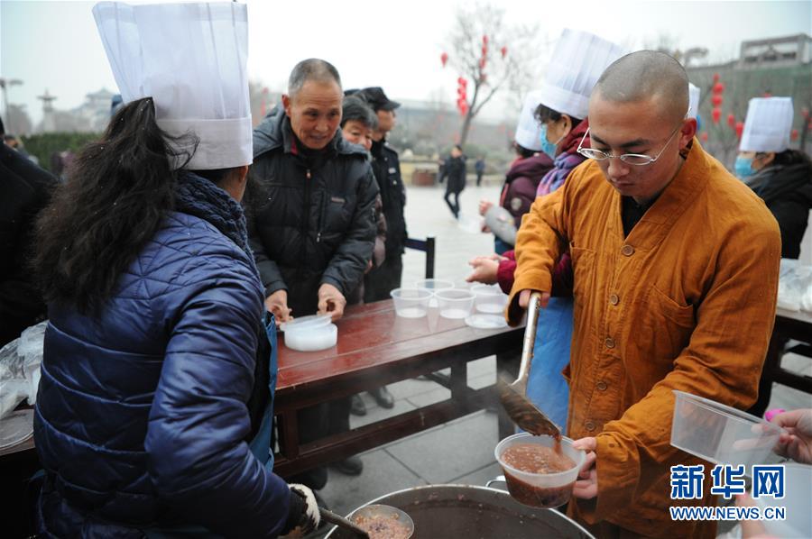 全國各地迎臘八 粥香暖寒冬