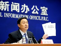 國務院新聞辦副主任、新聞發言人郭衛民主持發佈會