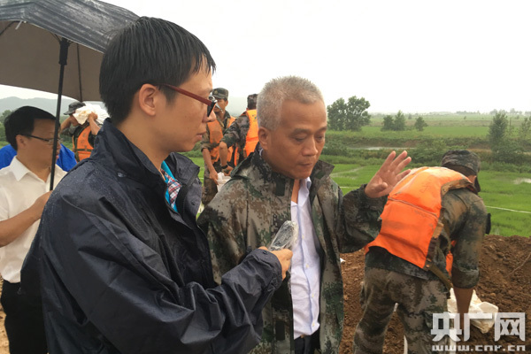 新一輪強降雨襲來 長江鄱陽湖沿線防汛再次承壓