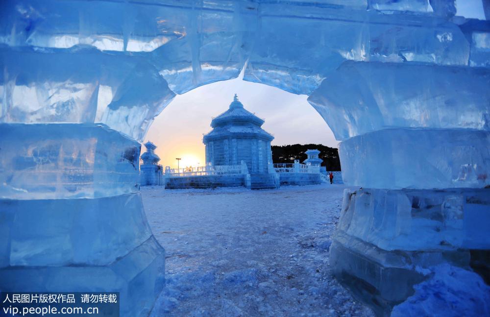 2018中國瀋陽國際冰雪節 展出冰雕作品達500余座