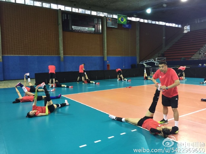 中國女排抵達聖保羅 首訓氣氛輕鬆