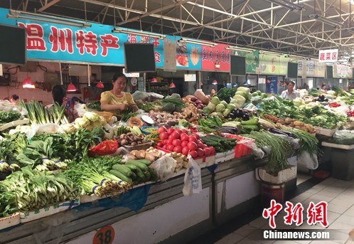 強降雨致十余省份菜價上漲 多部委緊急部署保障供應