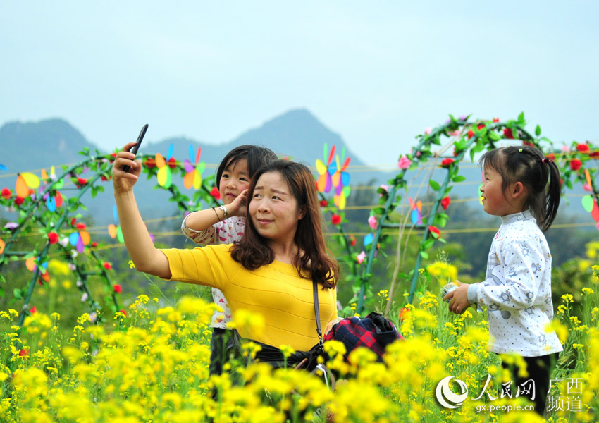 【焦點圖】【旅遊文體】【八桂大地-河池】廣西宜州春暖花開艷 引得遊人醉