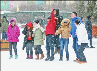 【龍遊天下】瑞雪兆豐年　景美人歡笑