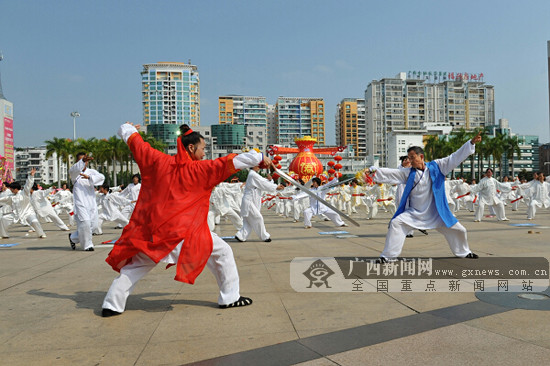 【八桂大地-圖文】龍獅競舞 梧州市舉辦2018龍獅鬧元宵大型展示活動