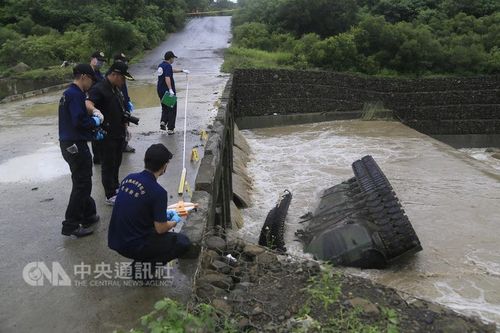 臺軍墜河坦克中尉車長不治身亡 事故已致4死