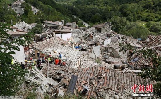 意大利地震至少120人遇難 災區似“但丁的地獄”