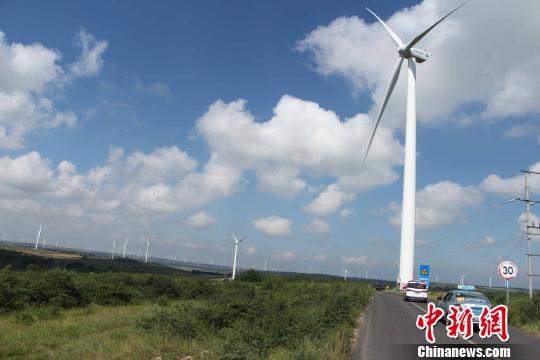 張北“草原天路”見聞：交通擁堵 配套設施不夠