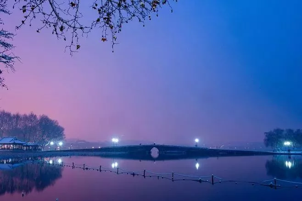 杭州多了一條“西湖夜遊線”！絕美景點都在這兒了