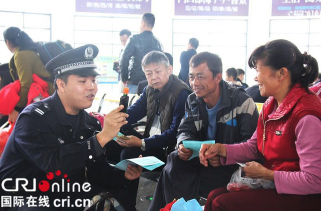 【唐已審】【供稿】廣西防城港鐵路警方護航春季出海客流