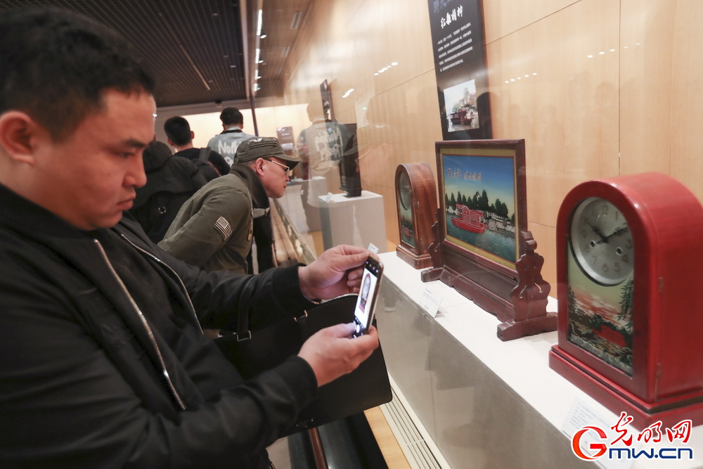 “時光的印記”鐘錶展亮相溫州市博物館