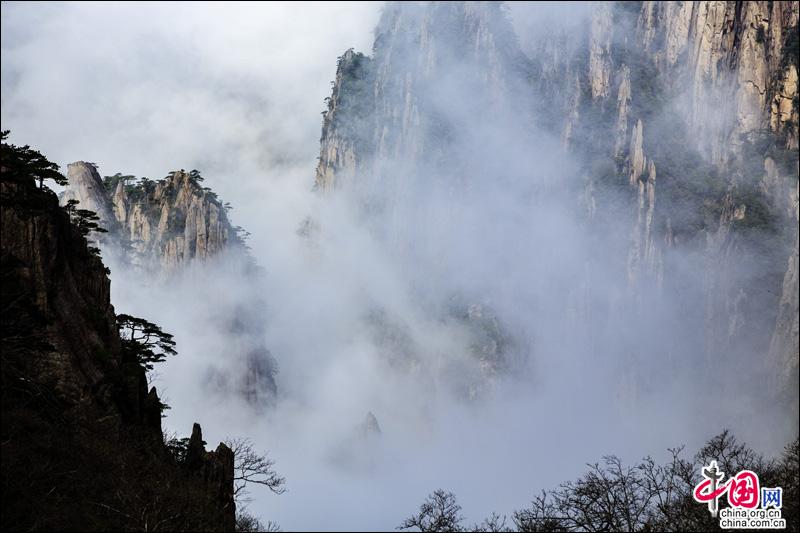 “黃山雲海”神秘深邃的意境之美(組圖)