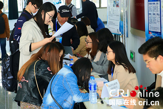 （供稿 教育列表 三吳大地南京 移動版）畢業生反哺母校 南航首開校友企業專場招聘會