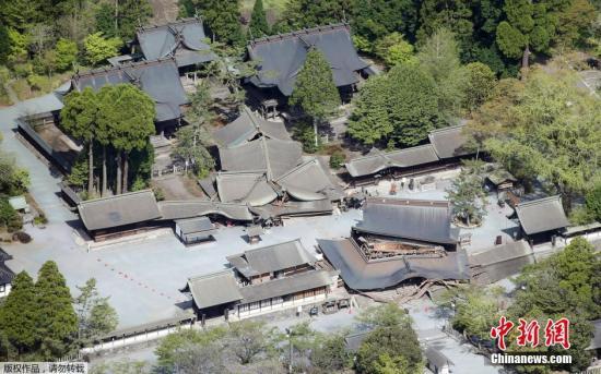 熊本地震中受災寺院及神社成建築修復“活教材”