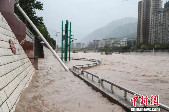 颱風“鲇魚”帶來超強降雨 浙江溫州58萬餘人受災