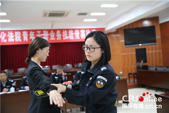 （供稿 平安江蘇列表 三吳大地泰州 移動版）泰州興化市法院開展法警技能考核競賽