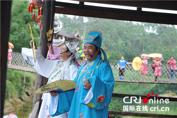 【唐已審】【供稿】【來賓】【移動端】【旅遊文體-圖文】來賓忻城縣：莫老爺和劉三姐再會土司古城